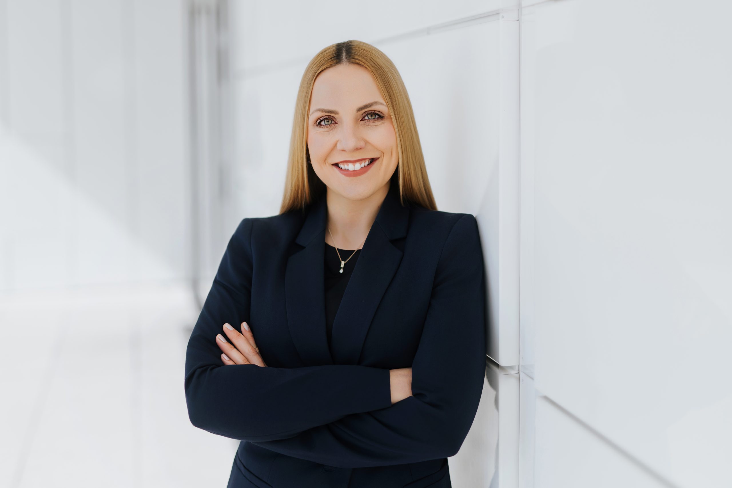 Monika Redman, Expertin für KI-Strategie und organisationale Transformation in der Automobilindustrie, DACH